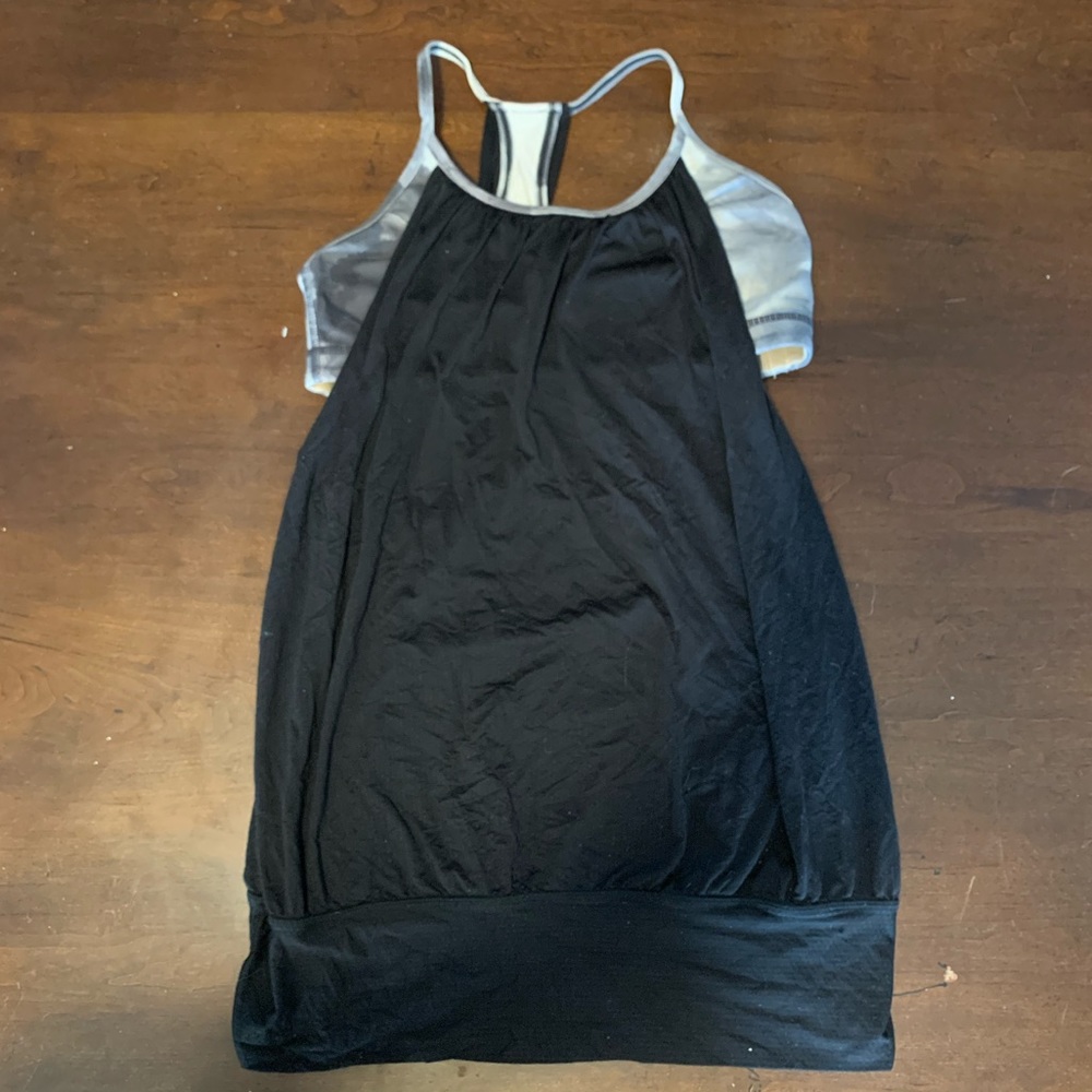 Lululemon Black/Cloud Print Tank w/ Built-In Bra 8